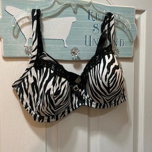 Zebra striped full support lined bra